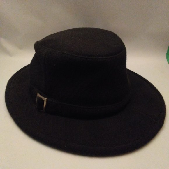 Tilley winter hat - Picture 1 of 3